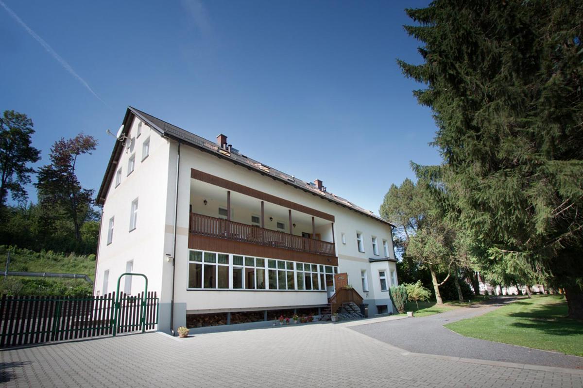 Rodinny Penzion U Wolfu Chrastava Zewnętrze zdjęcie